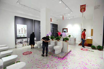 京東家裝全國首家縣級示范店落地河南，五金產(chǎn)品零售引領(lǐng)消費下沉新趨勢